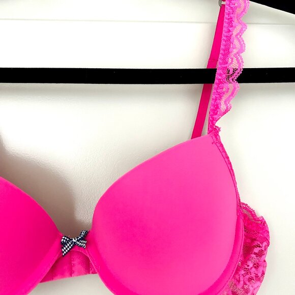 NWT New Gilly Hicks Abercrombie Hollister Cute Push-Up Bright Pink Bra 34B - Picture 2 of 4